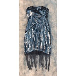 Full sequences mini dress with chains